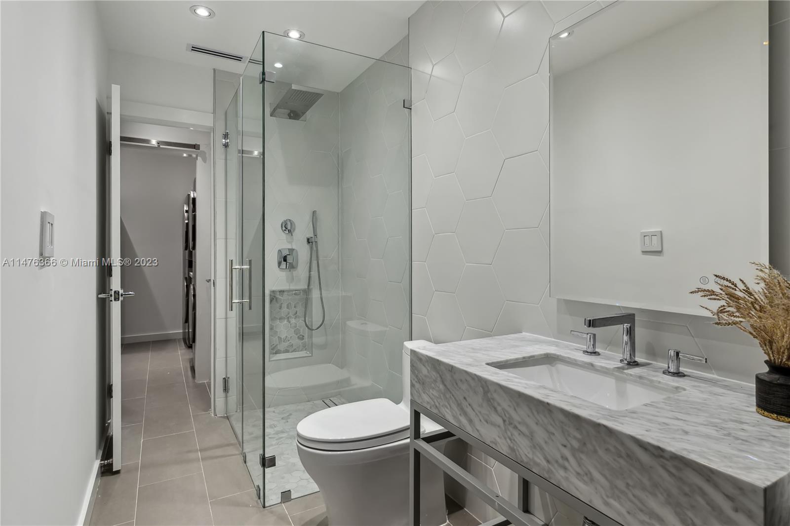 CORAL GAB SEC D REV PL - Residential