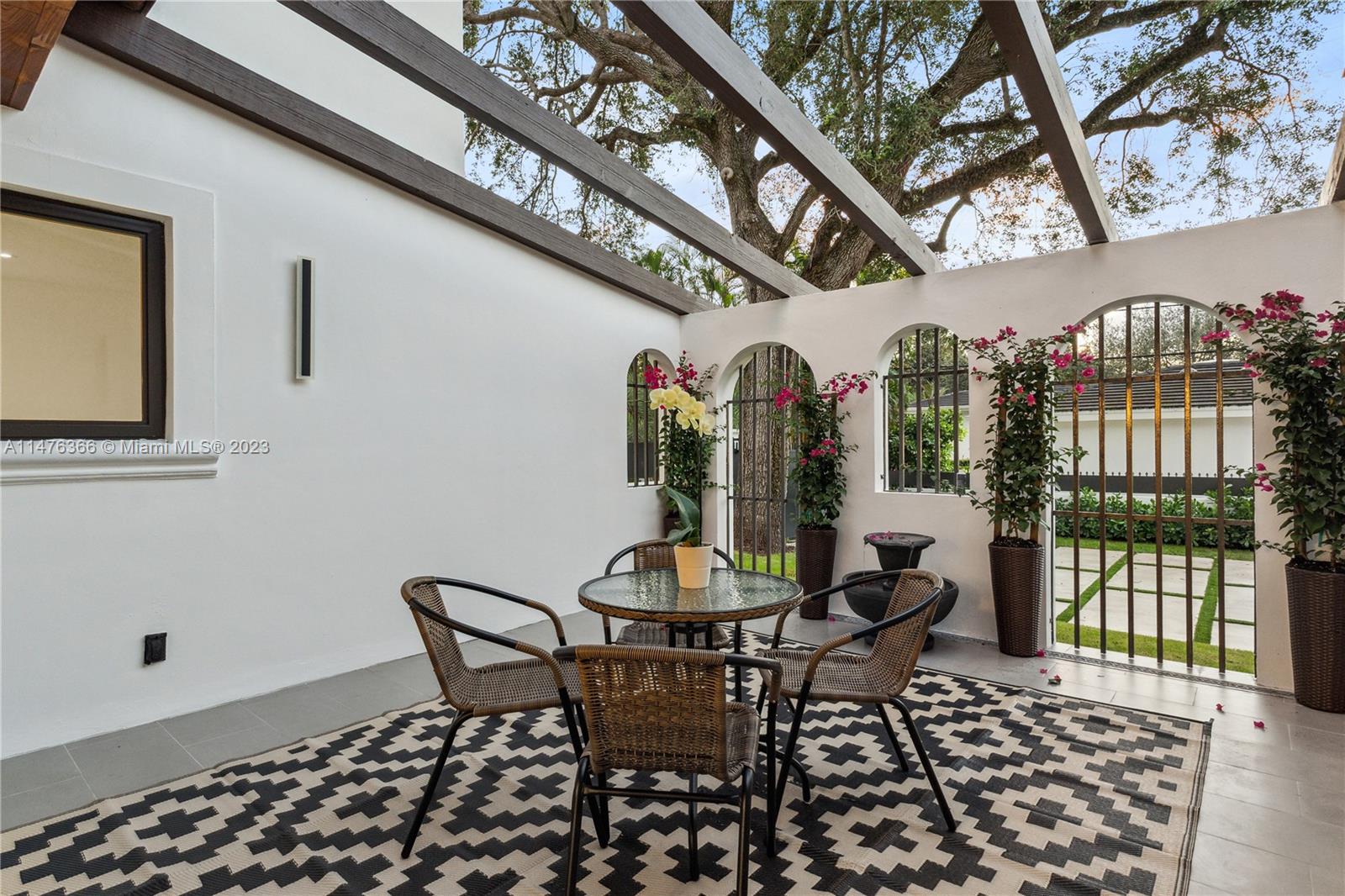 CORAL GAB SEC D REV PL - Residential