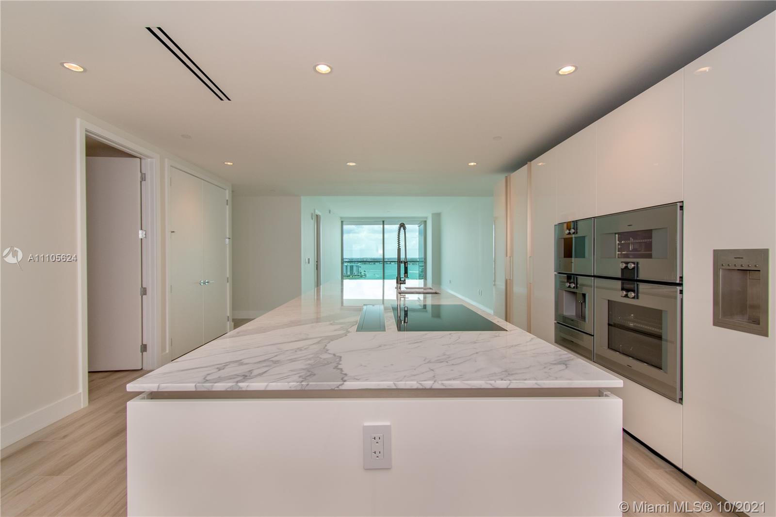 OCEANA BAL HARBOUR CONDO - Residential