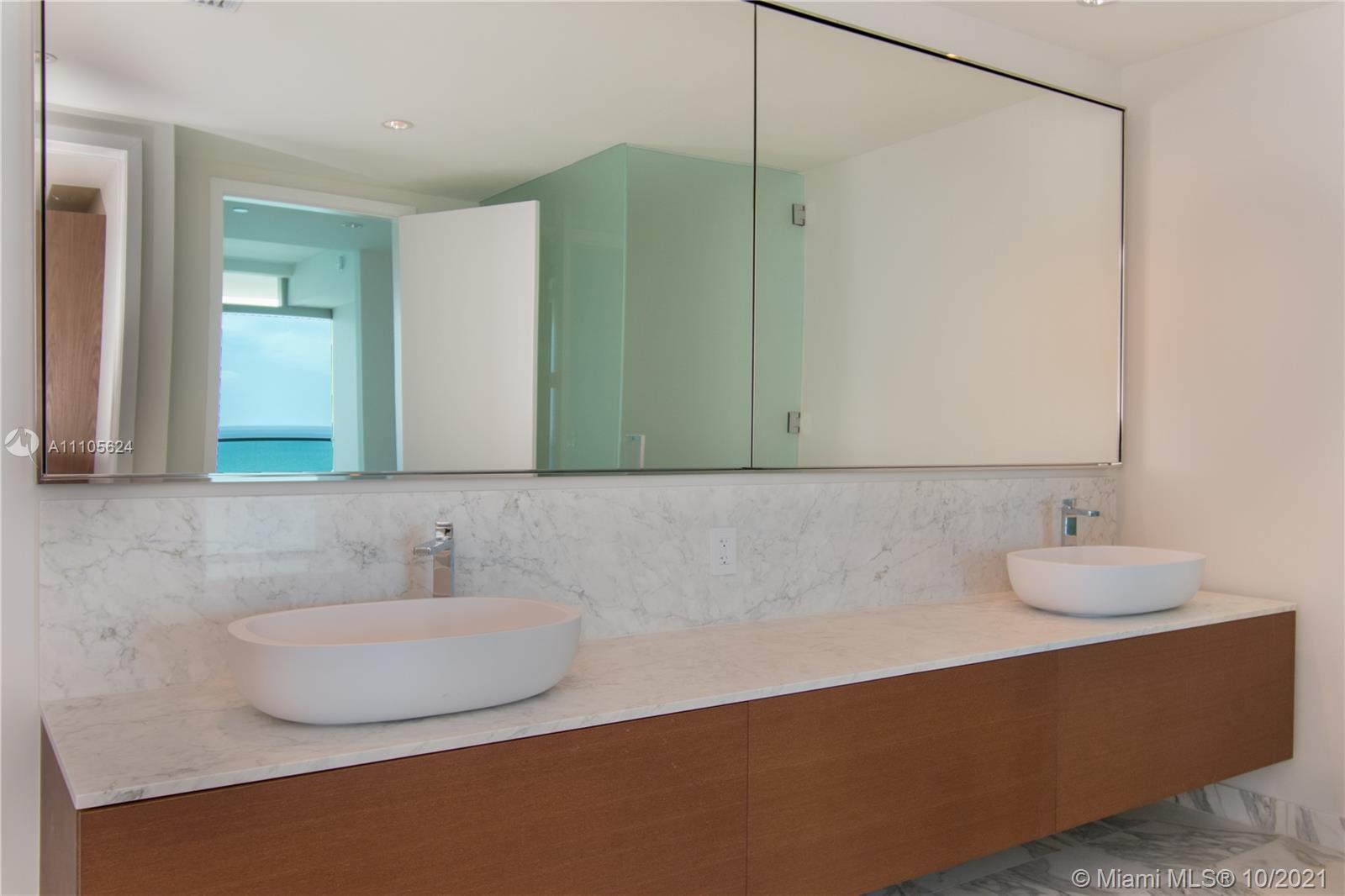 OCEANA BAL HARBOUR CONDO - Residential