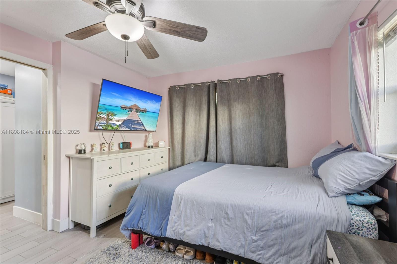 KENDALL GREEN SEC E - Residential