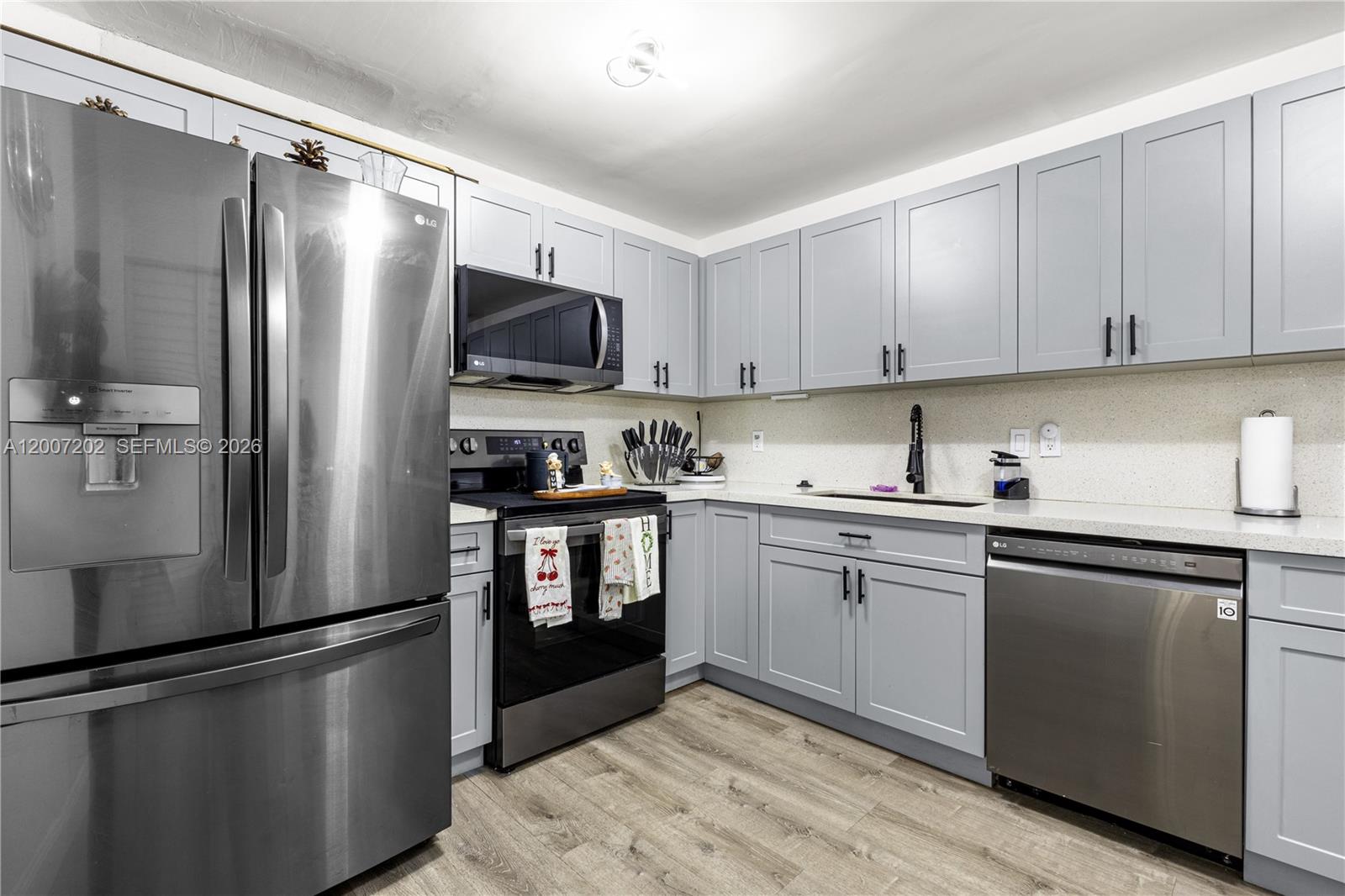 SEAGRAPE VILLAGE CONDO - Residential