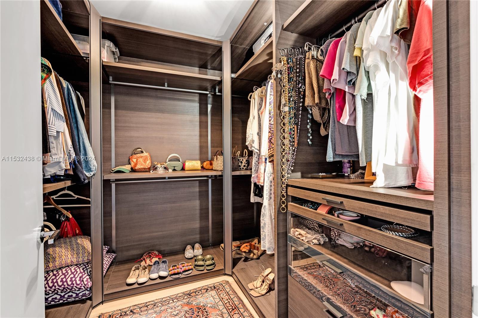 OCEANA KEY BISCAYNE CONDO - Residential