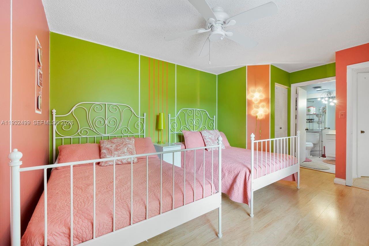 NAPOLI GARDENS - Residential