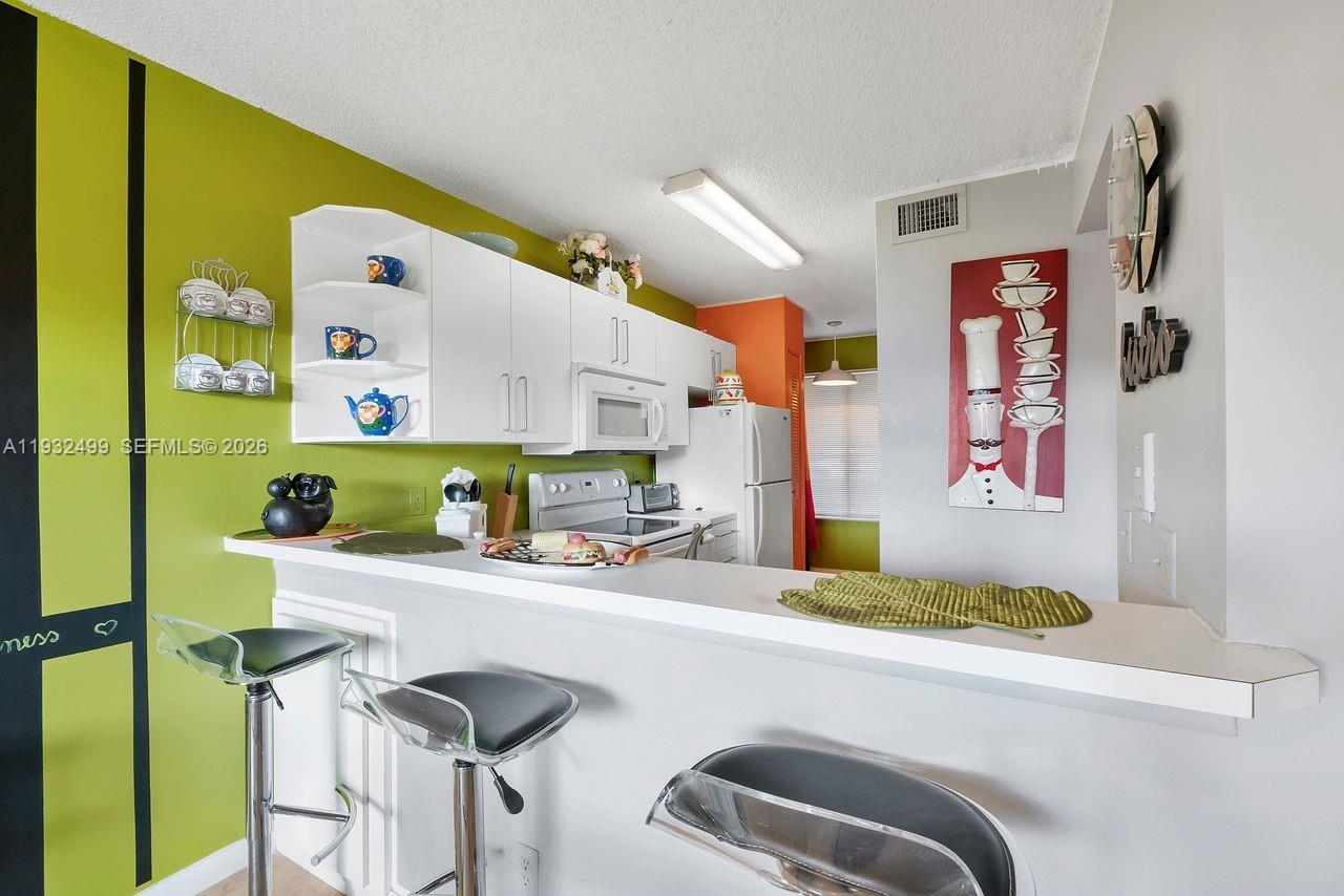 NAPOLI GARDENS - Residential