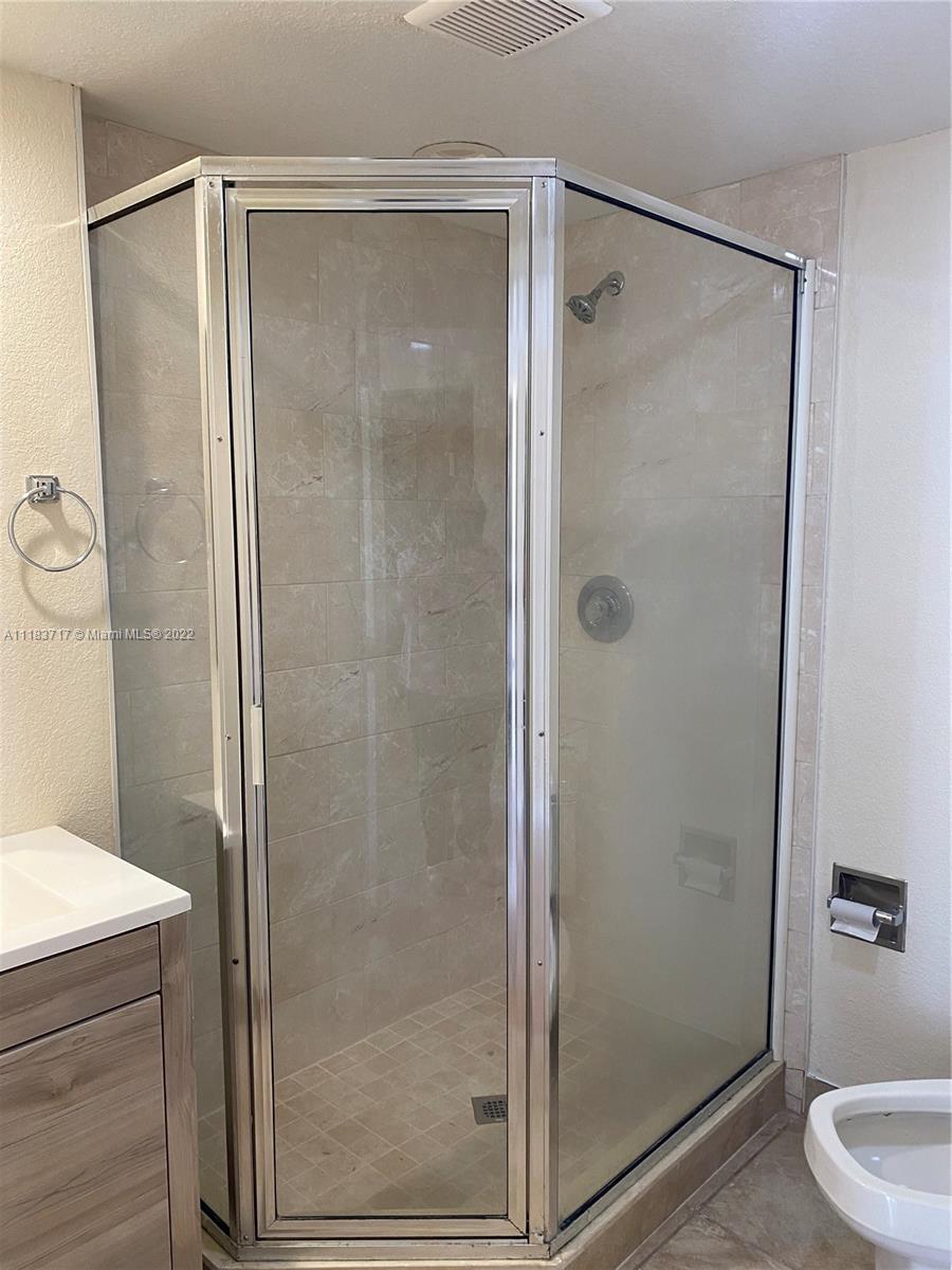 VERSAILLES GARDENS CONDO - Residential Lease