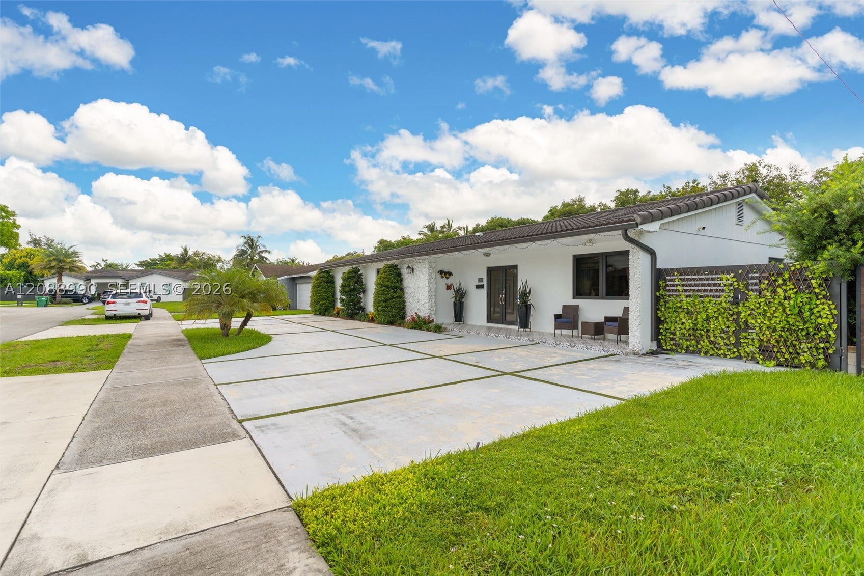 10010 SW 85th Ter