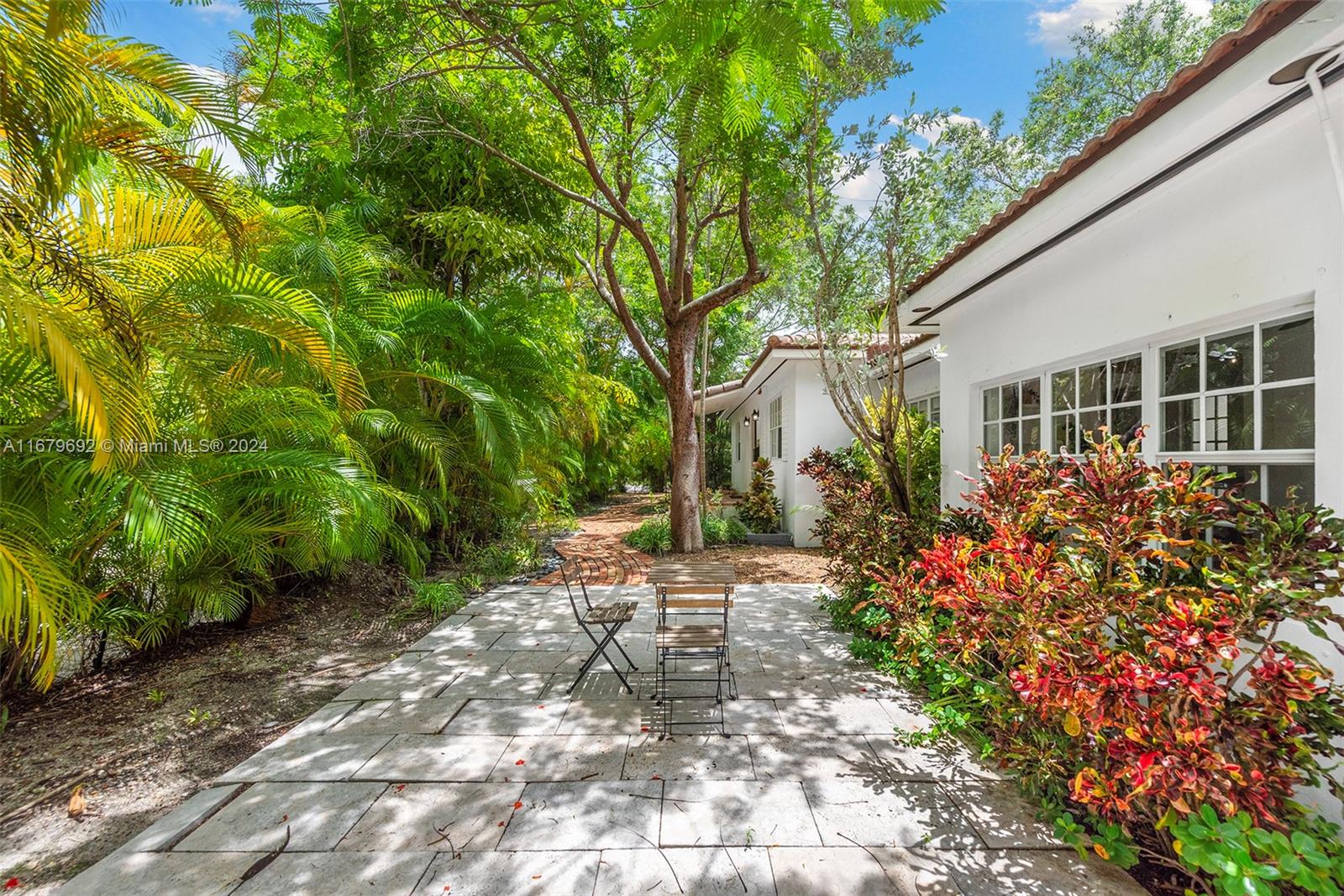 OCEAN VIEW HEIGHTS - Residential