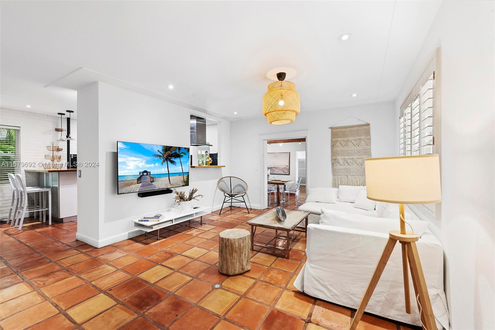 OCEAN VIEW HEIGHTS - Residential