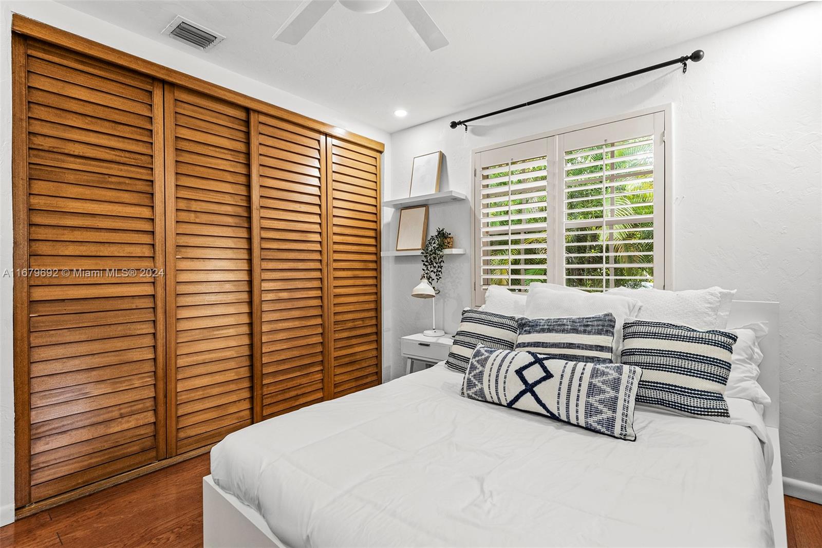 OCEAN VIEW HEIGHTS - Residential