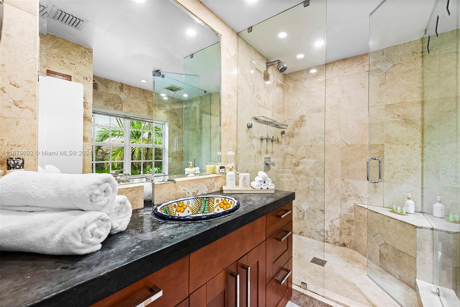 OCEAN VIEW HEIGHTS - Residential