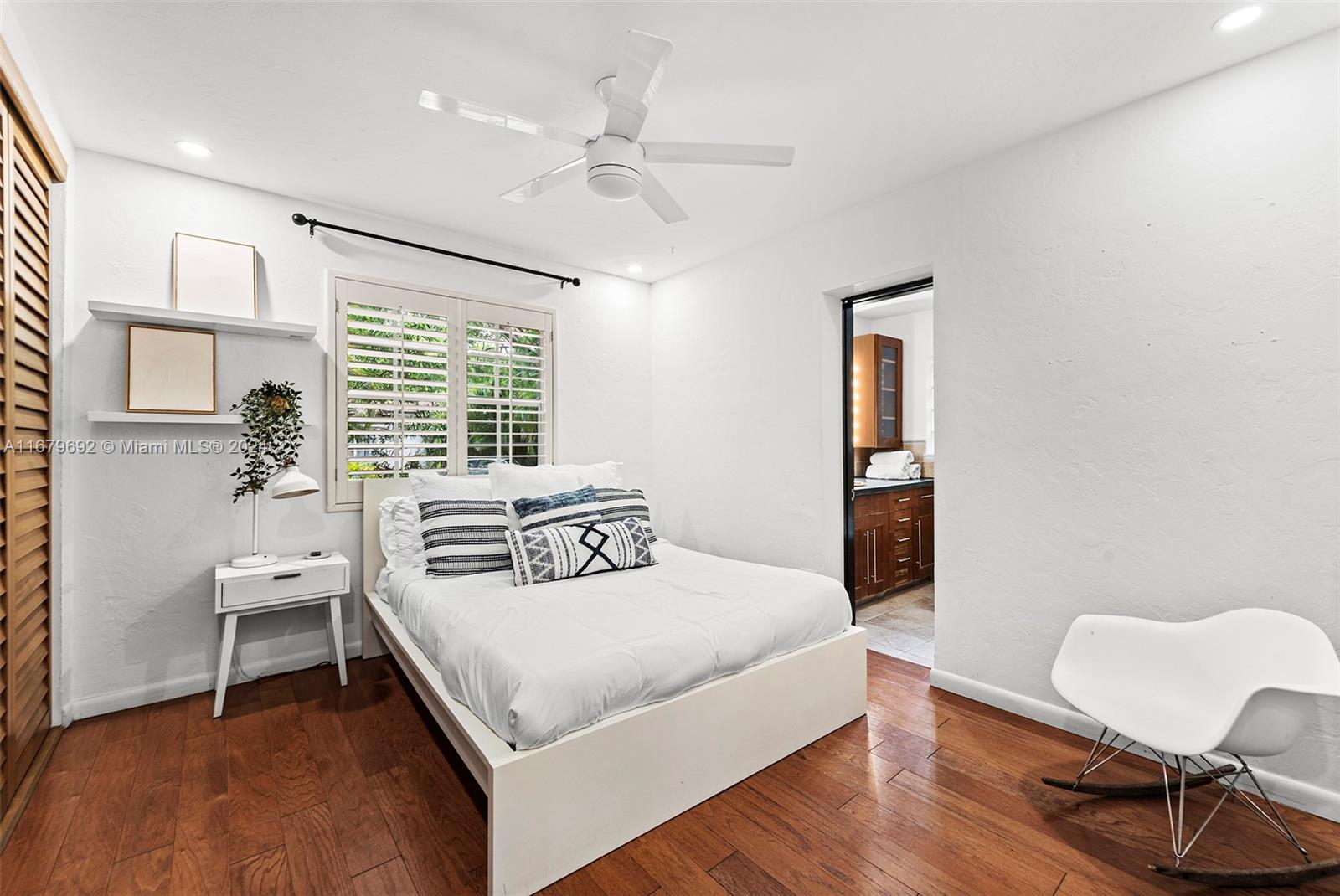 OCEAN VIEW HEIGHTS - Residential