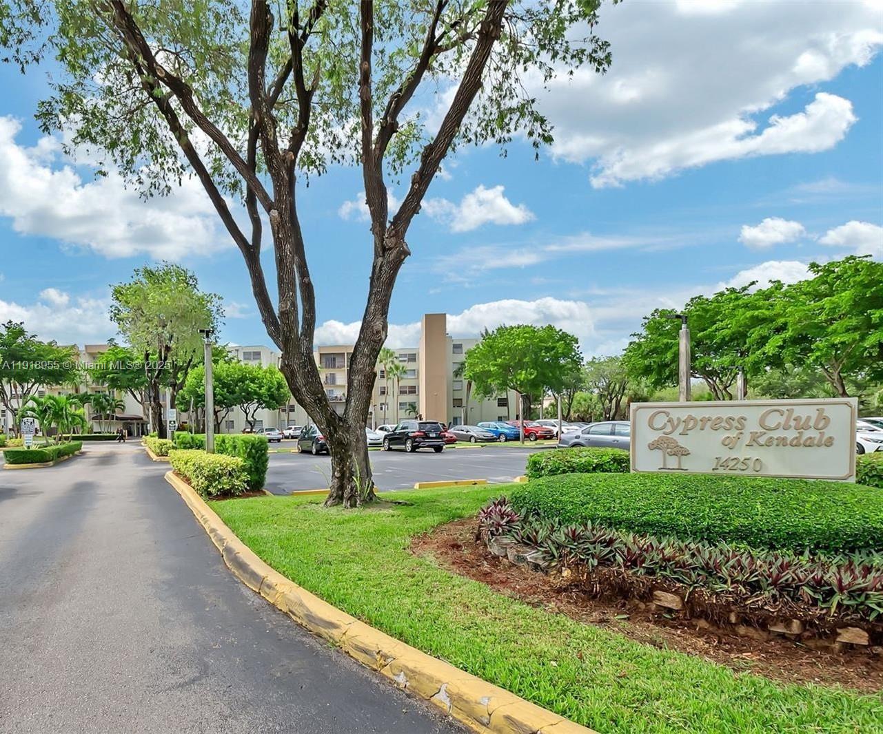 CYPRESS CLUB OF KENDALE C - Residential Lease