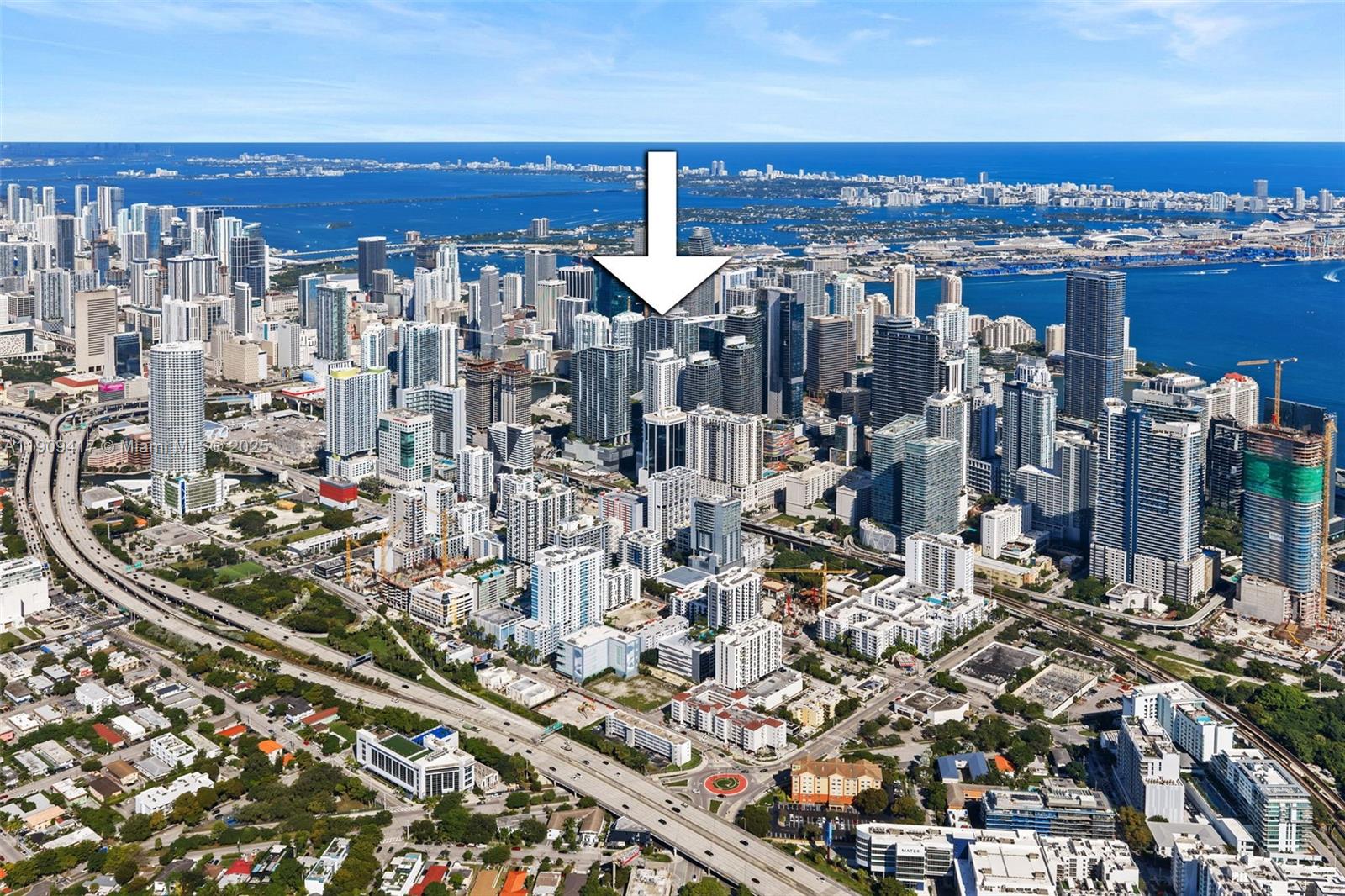 RISE CONDO - Residential