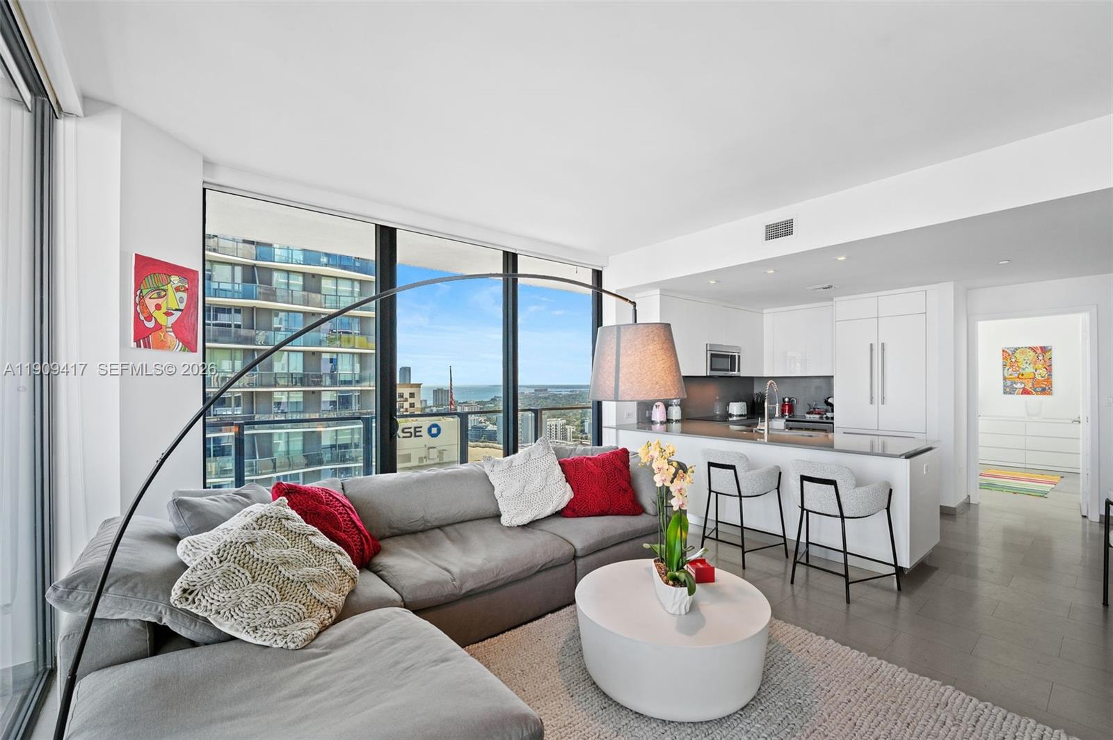 RISE CONDO - Residential