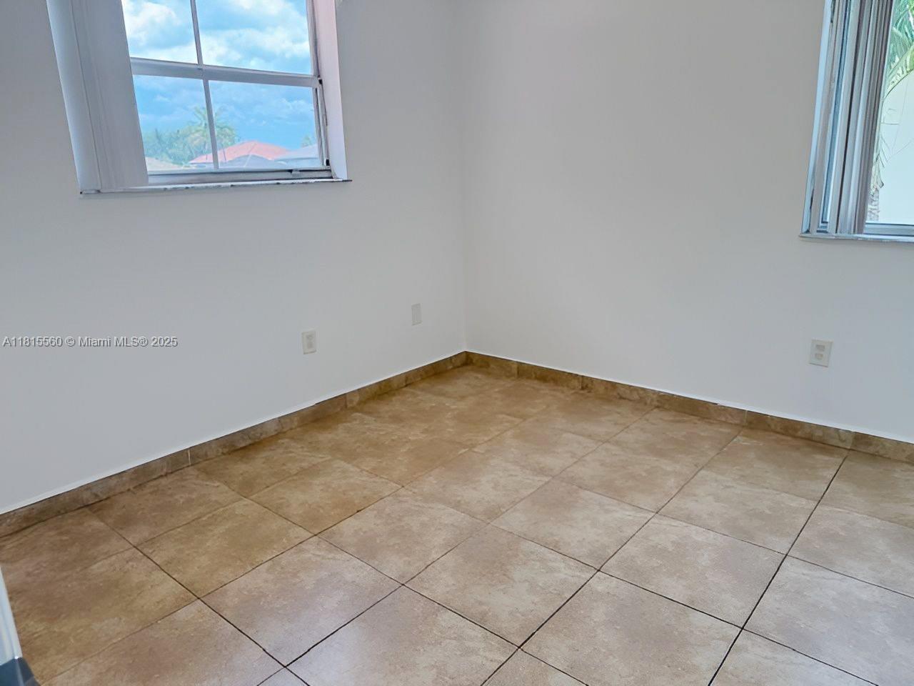 DON ELIAS ESTATES - Residential