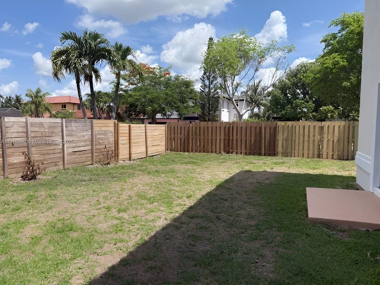 DON ELIAS ESTATES - Residential