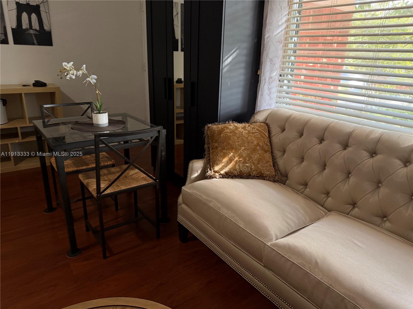 CORAL RIDGE GALT ADD NO 2 - Residential Lease