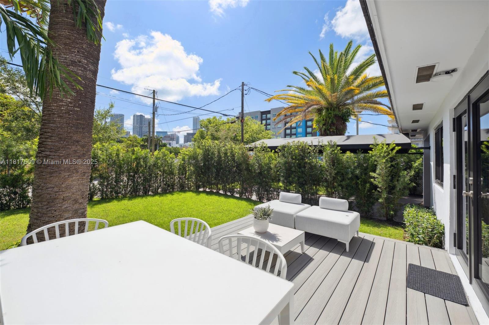 HOLLEMAN PARK - Residential