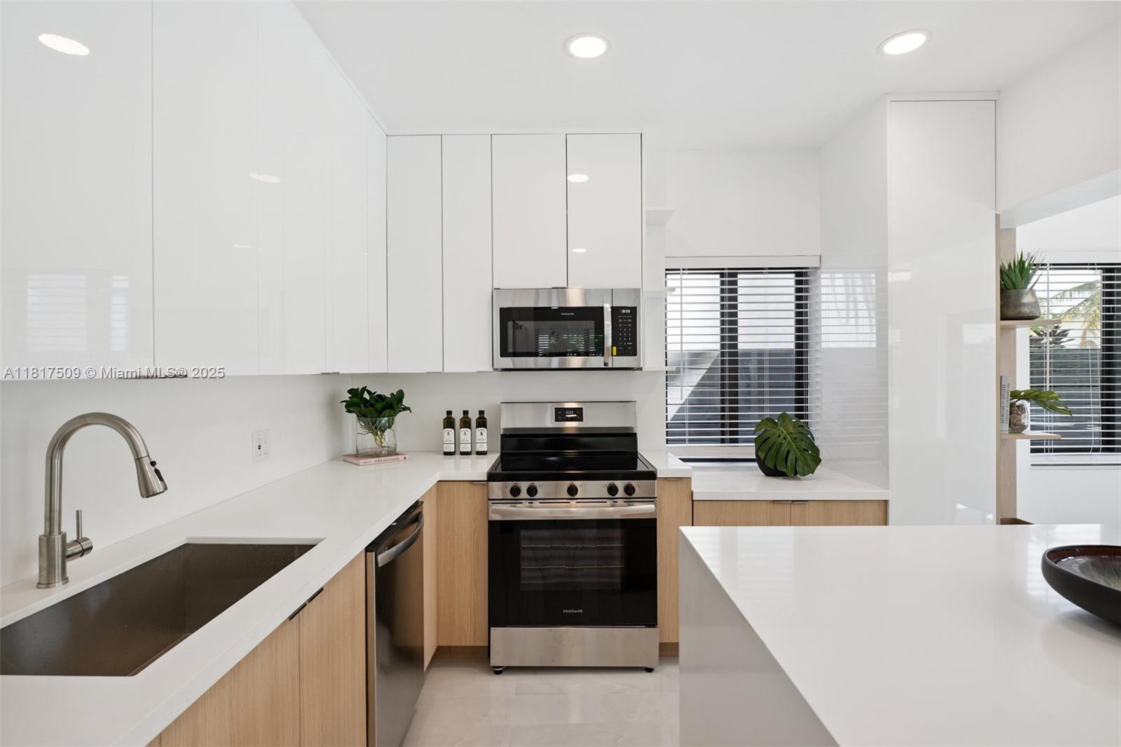 HOLLEMAN PARK - Residential