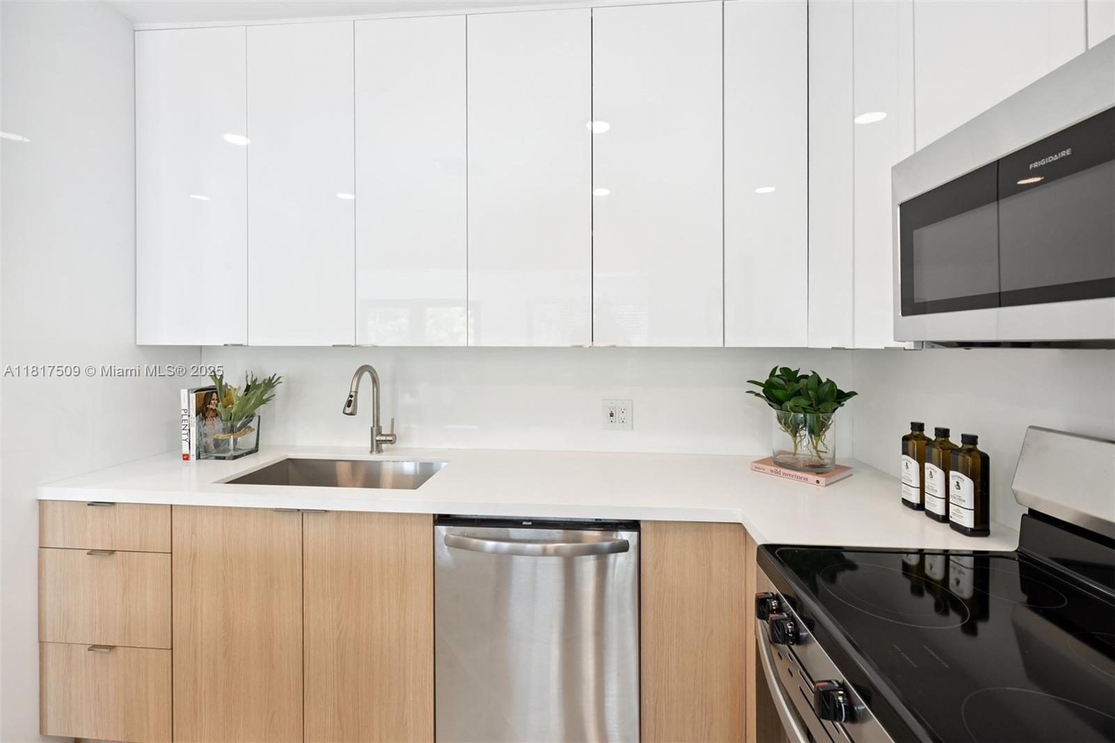 HOLLEMAN PARK - Residential