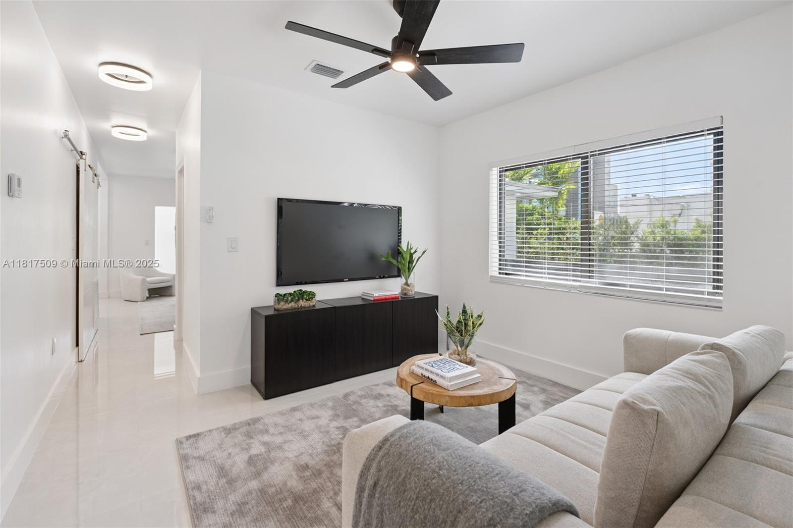 HOLLEMAN PARK - Residential