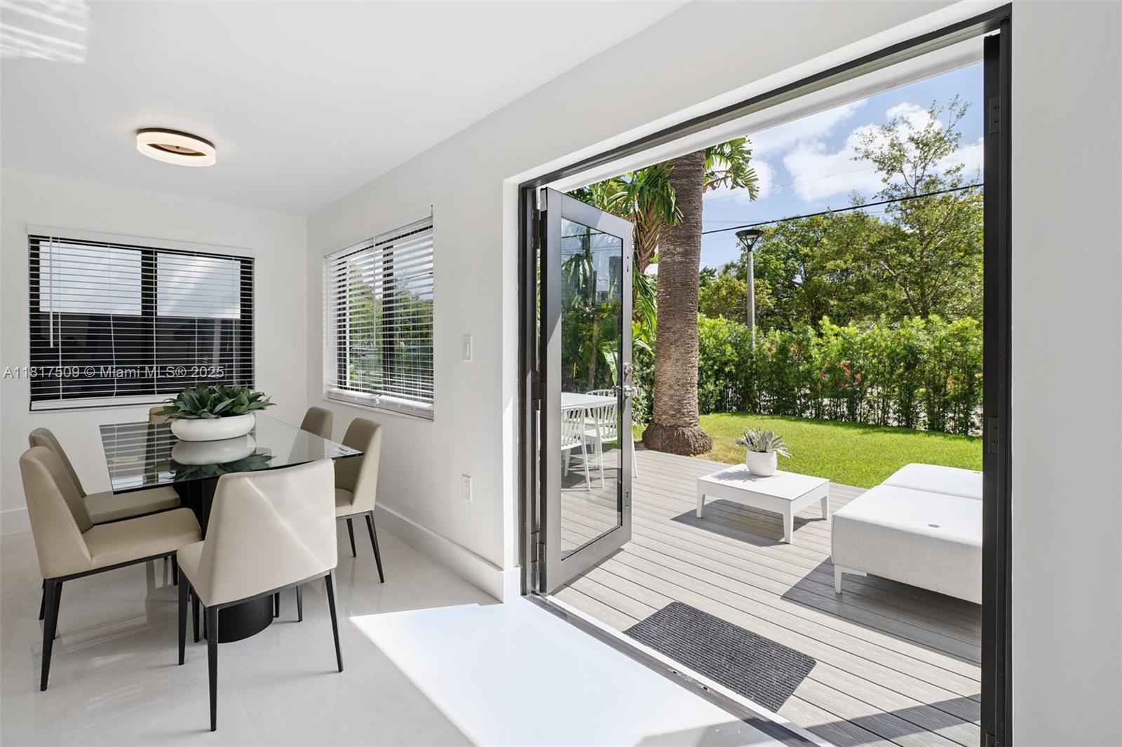 HOLLEMAN PARK - Residential