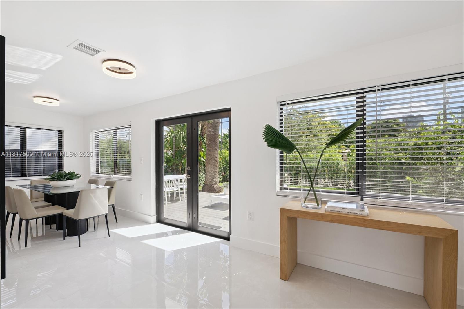 HOLLEMAN PARK - Residential