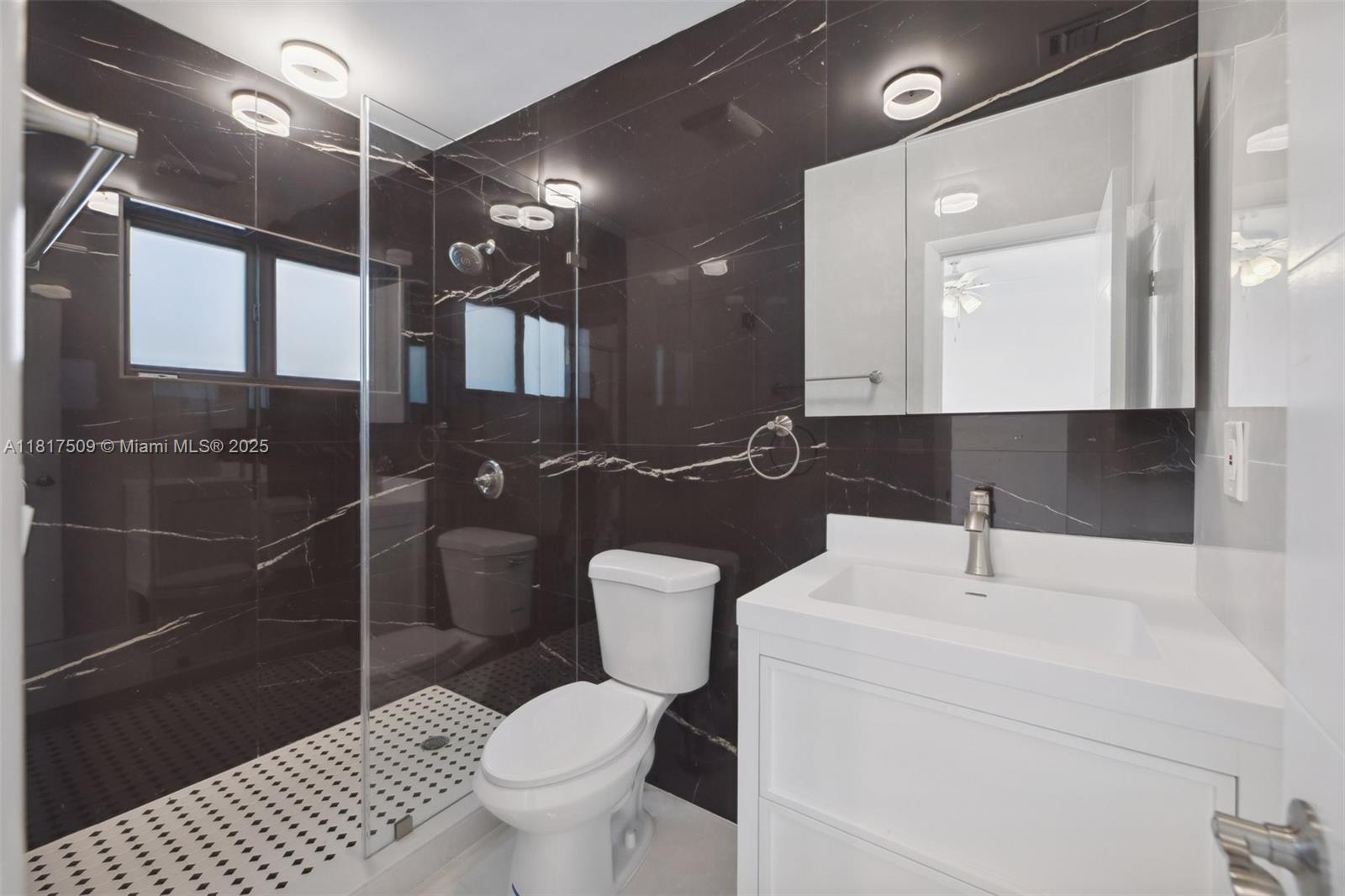 HOLLEMAN PARK - Residential