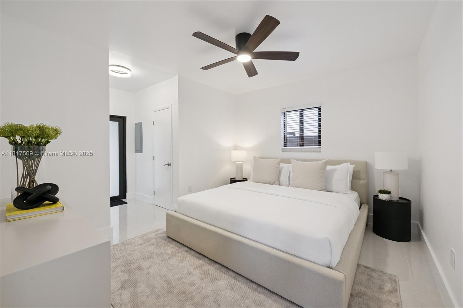 HOLLEMAN PARK - Residential