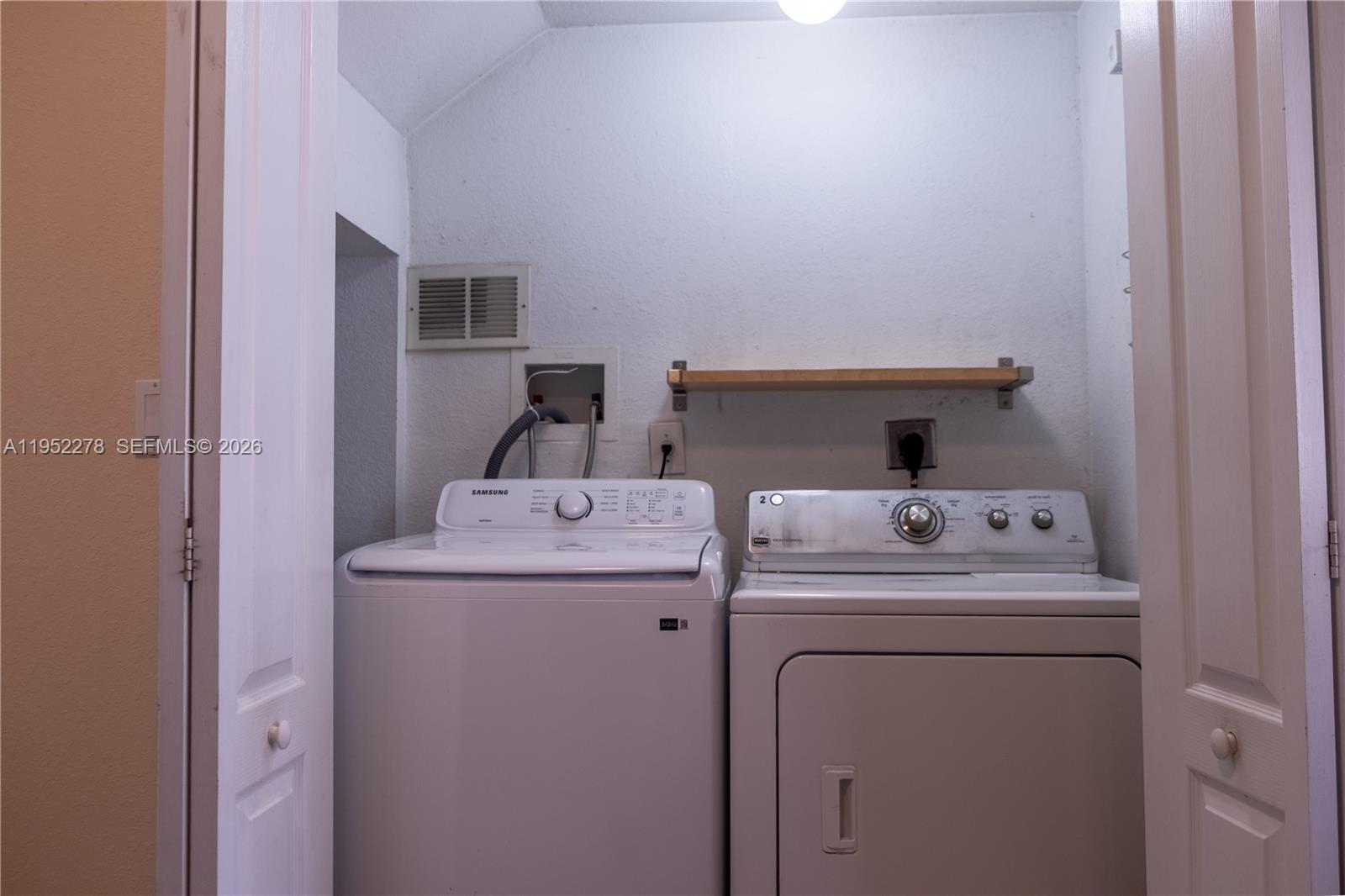 CENTURY PARK CONDO - Residential