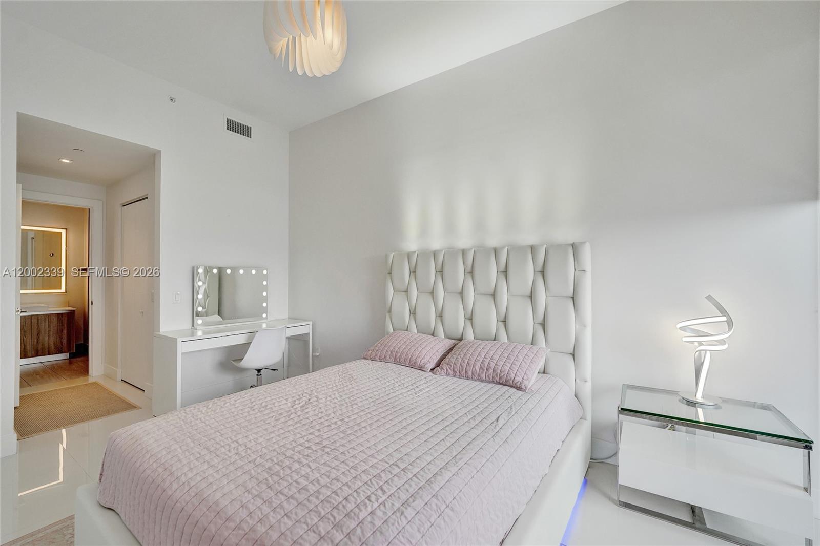 AVENTURA PARKSQUARE RESID - Residential