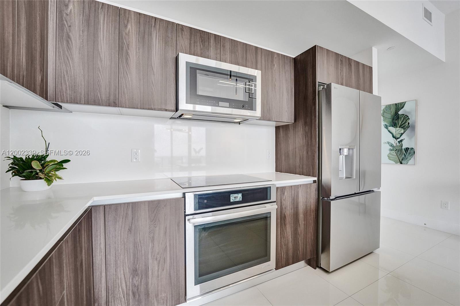 2960 NE 207th St 1205