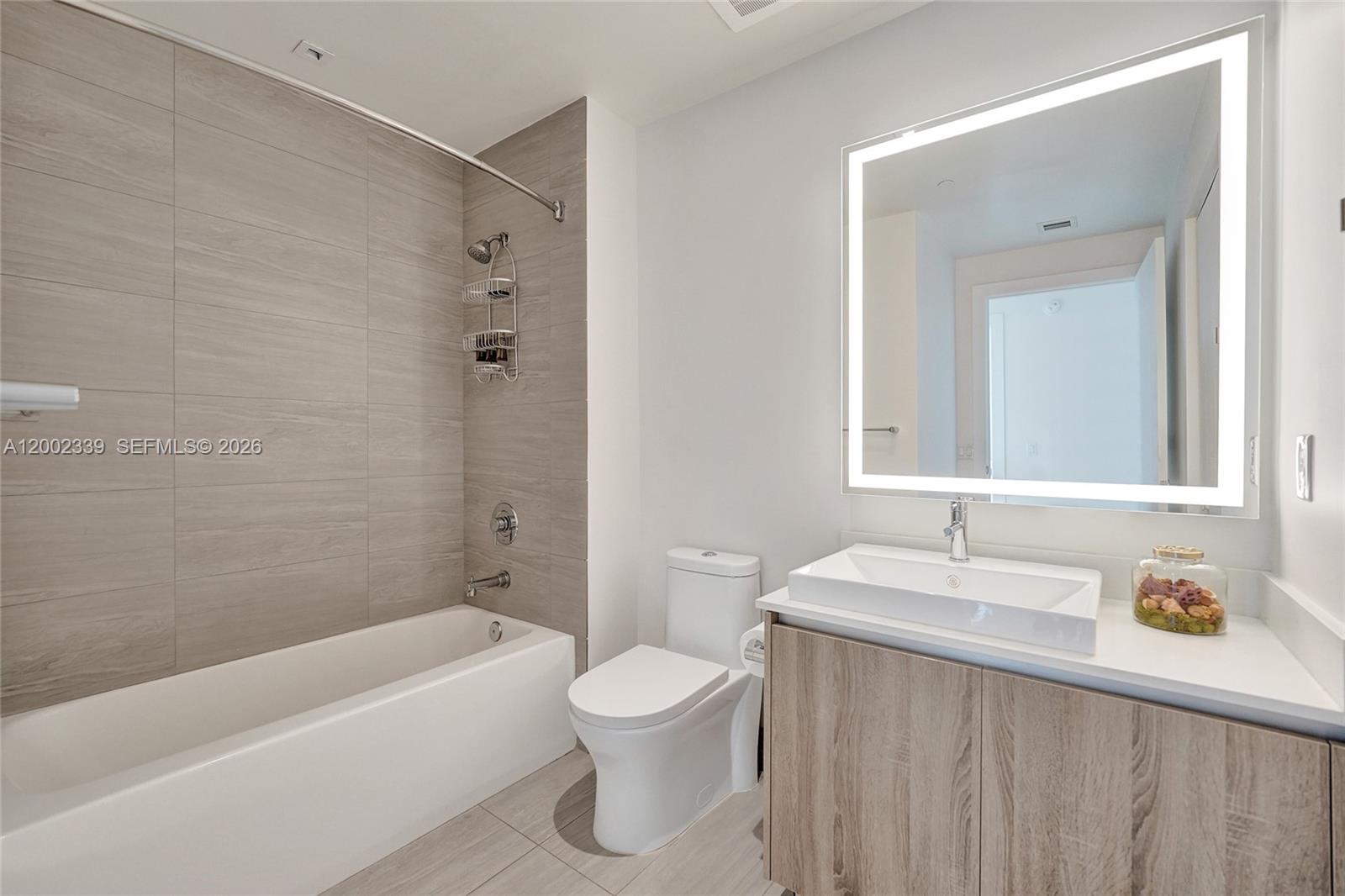 AVENTURA PARKSQUARE RESID - Residential