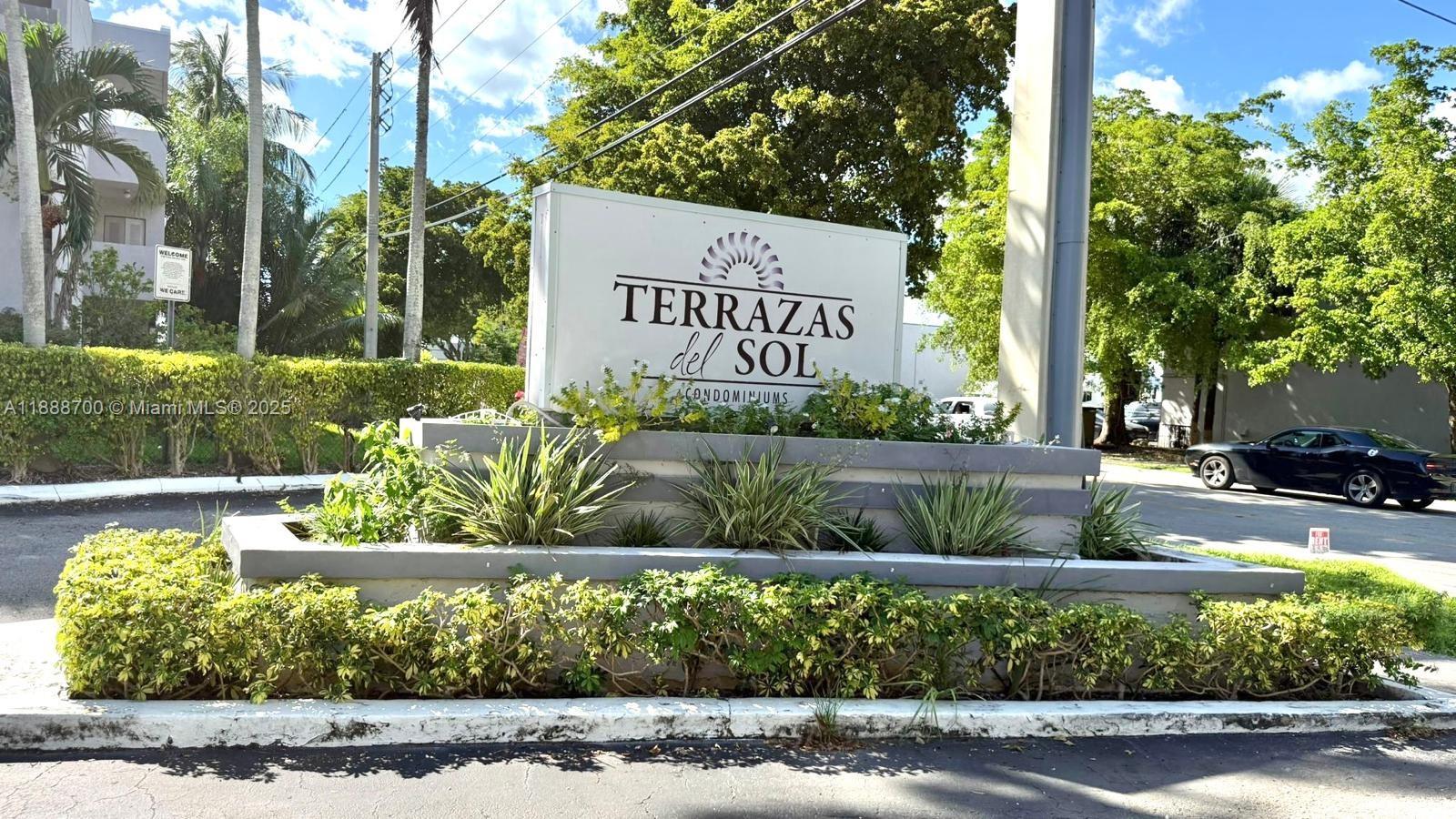 TERRAZAS DEL SOL CONDO - Residential