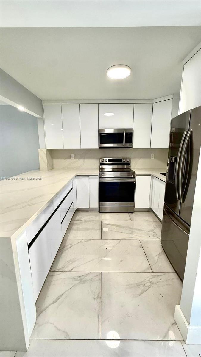 TERRAZAS DEL SOL CONDO - Residential
