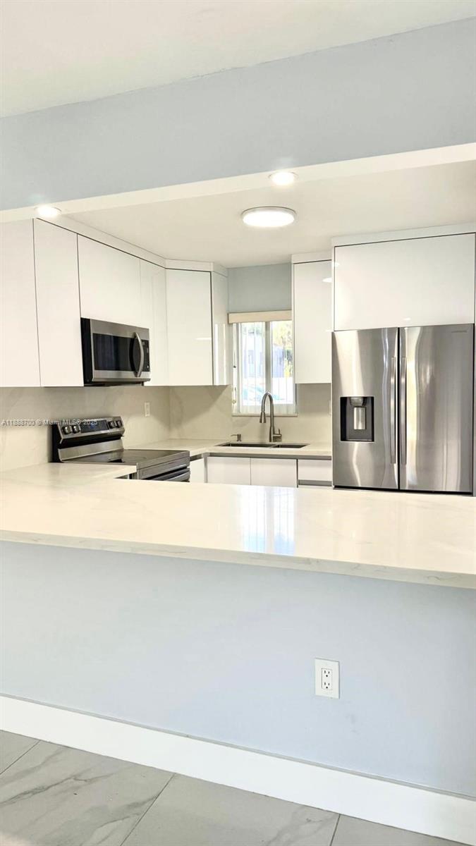 TERRAZAS DEL SOL CONDO - Residential