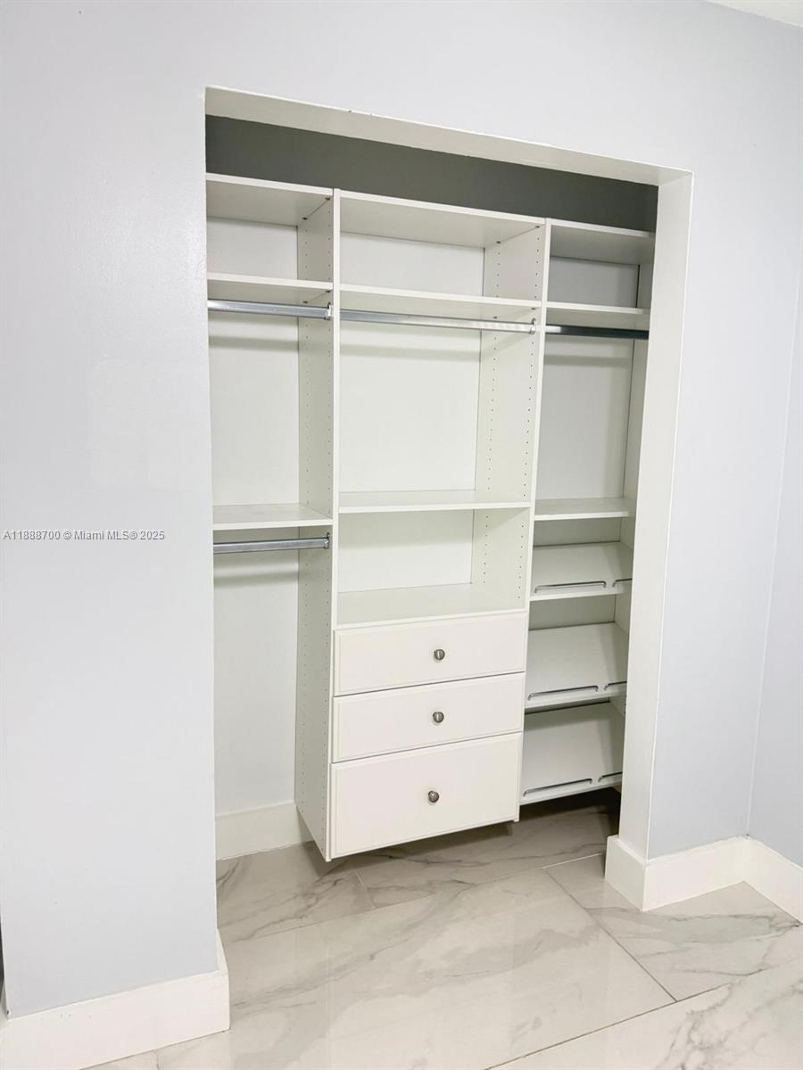 TERRAZAS DEL SOL CONDO - Residential