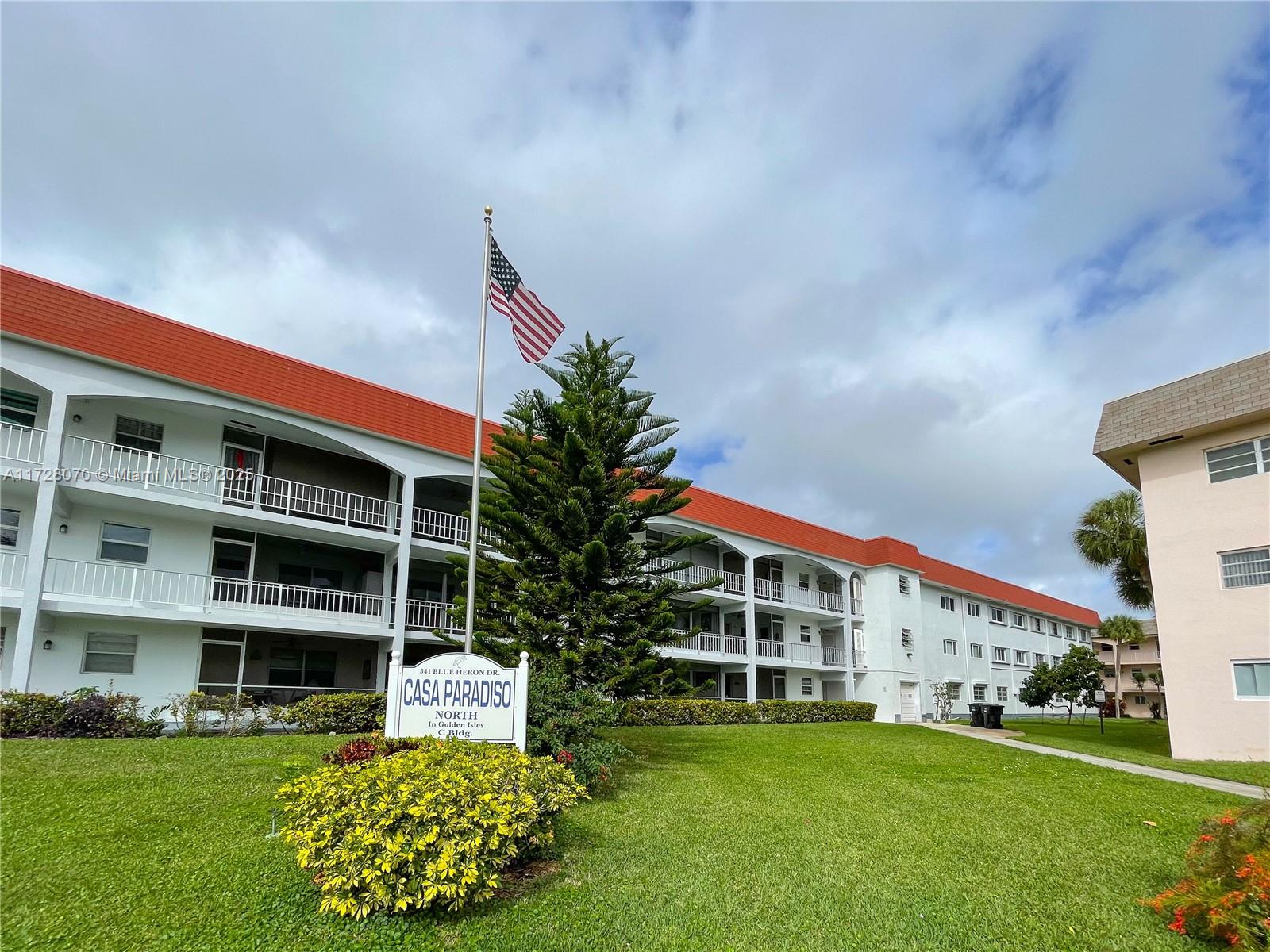 CASA PARADISO NORTH CO-OP - Residential