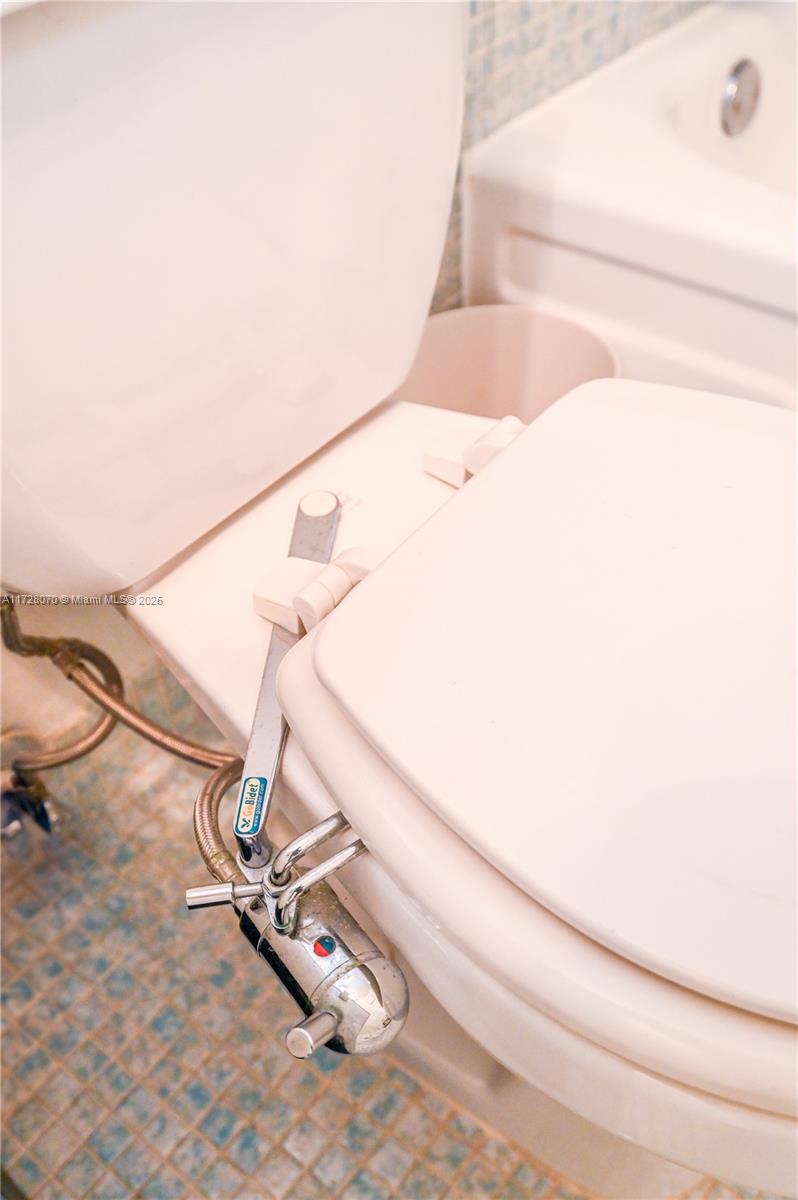 CASA PARADISO NORTH CO-OP - Residential