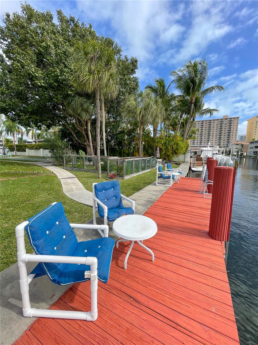 CASA PARADISO NORTH CO-OP - Residential