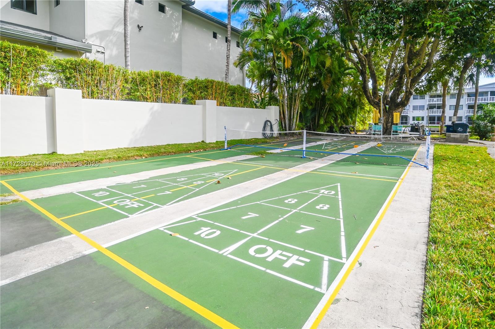 CASA PARADISO NORTH CO-OP - Residential