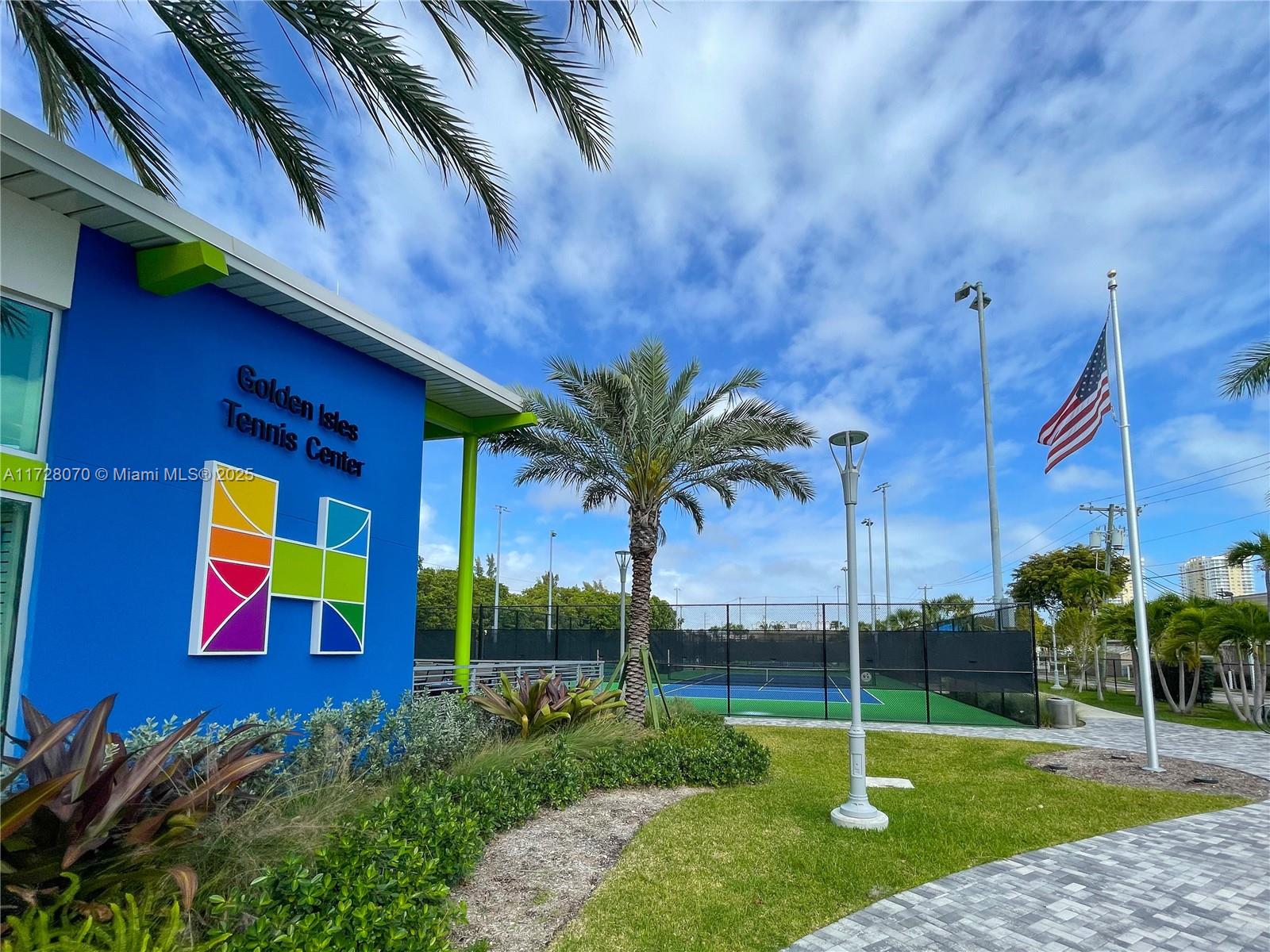 CASA PARADISO NORTH CO-OP - Residential