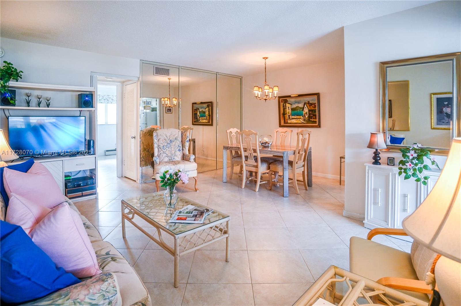 CASA PARADISO NORTH CO-OP - Residential