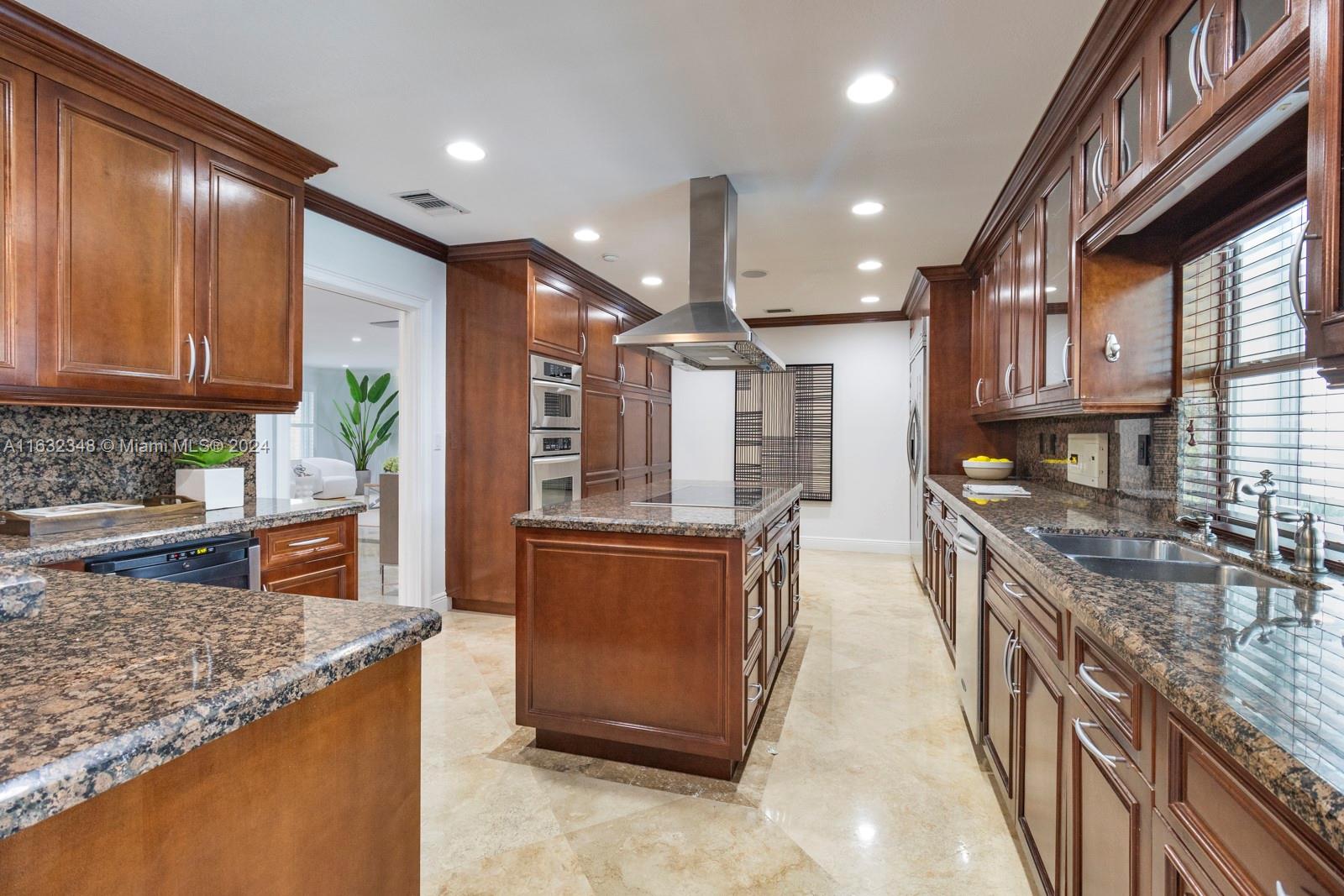 OLD ORCHARD ESTATES - Residential
