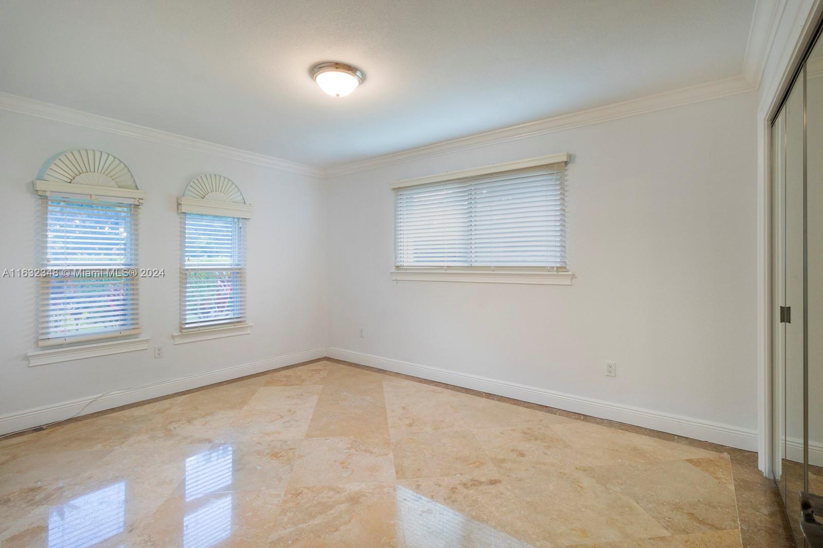 OLD ORCHARD ESTATES - Residential