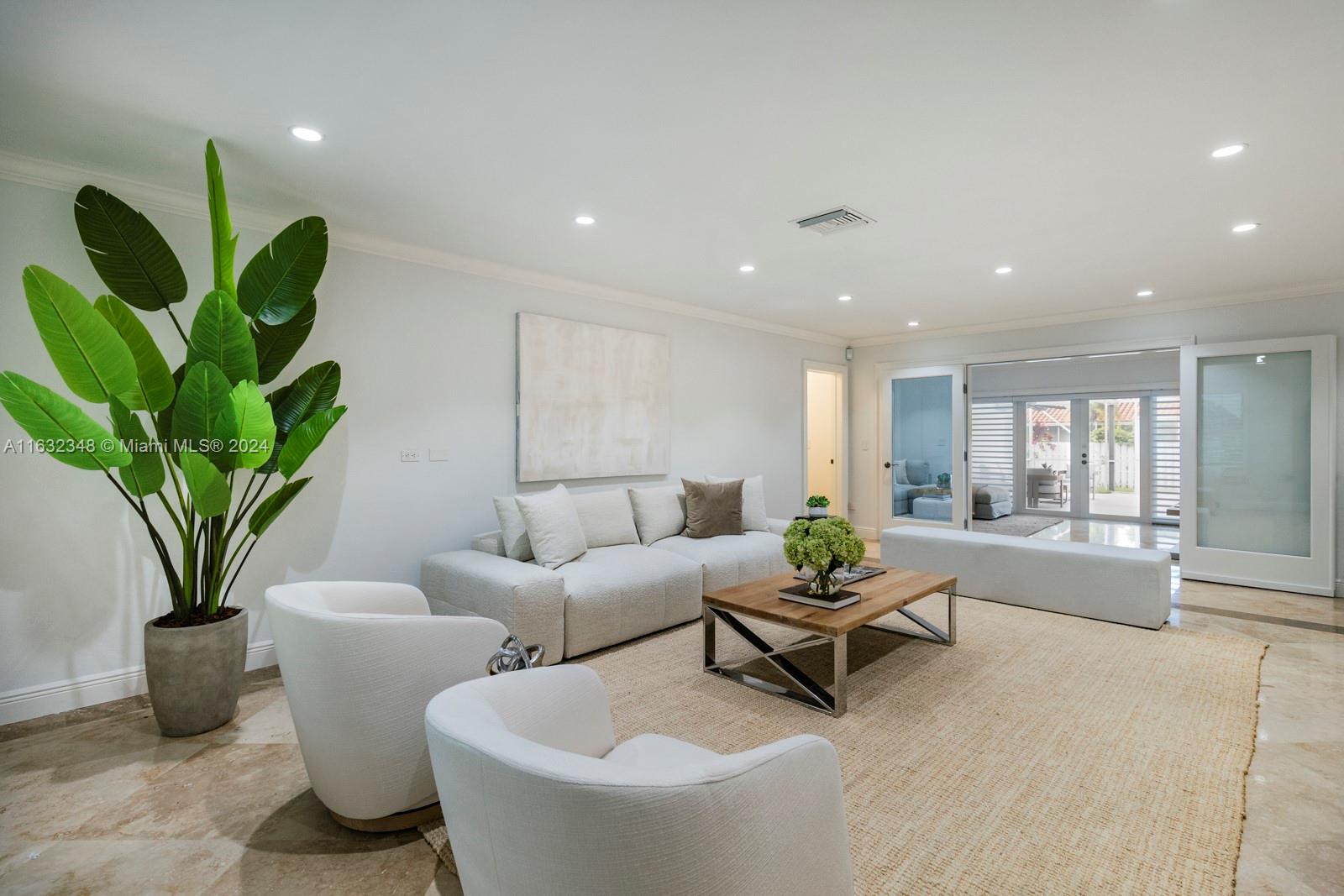 OLD ORCHARD ESTATES - Residential
