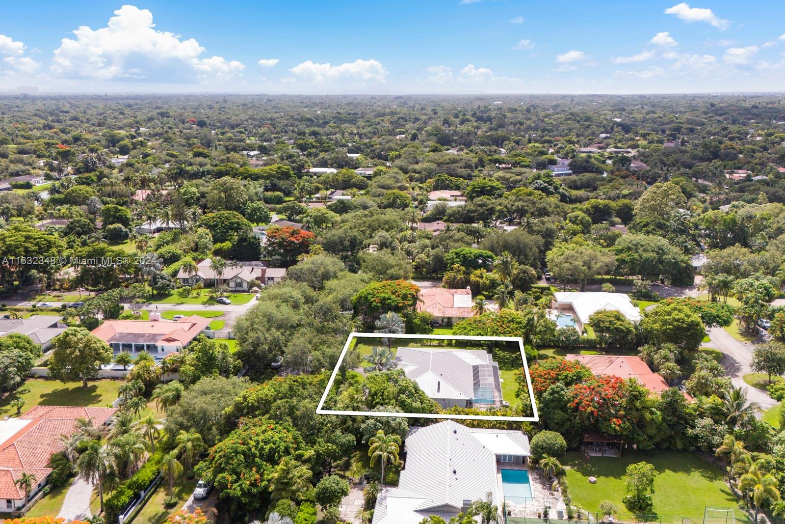 OLD ORCHARD ESTATES - Residential