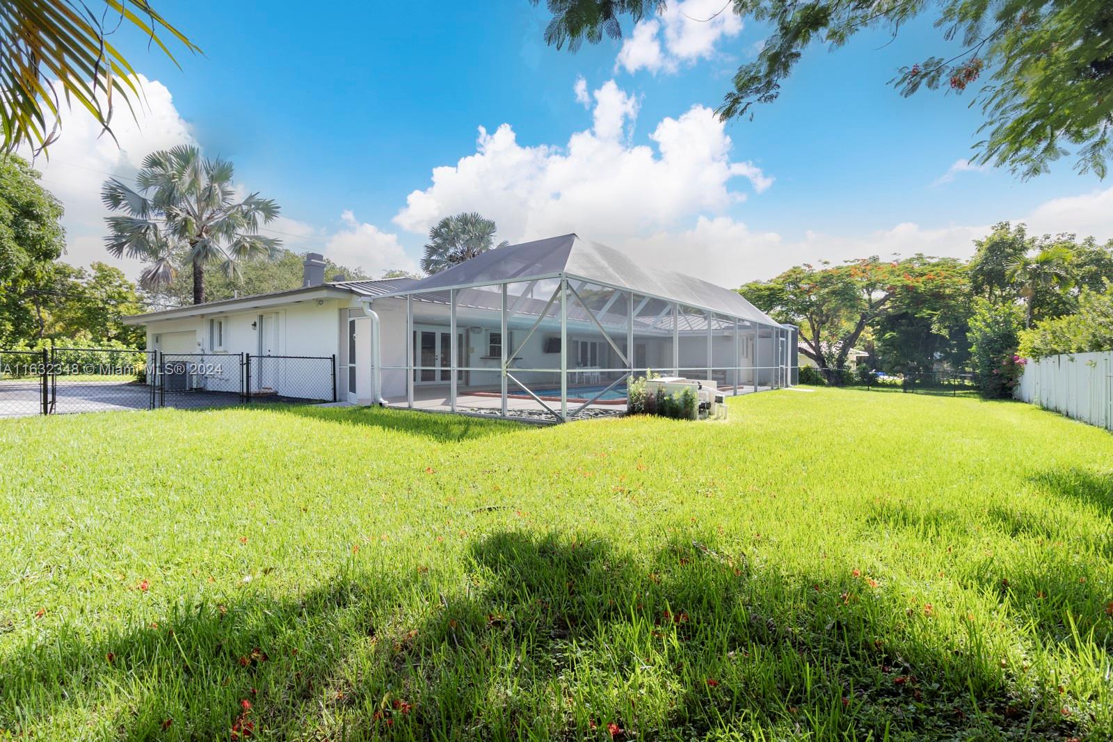 OLD ORCHARD ESTATES - Residential