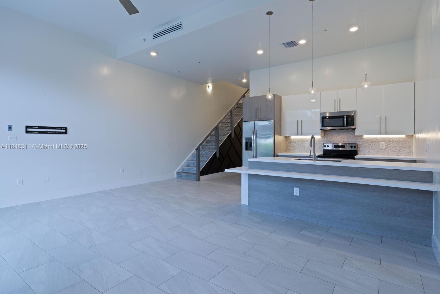 PLANTATION BUSINESS PARK - Residential